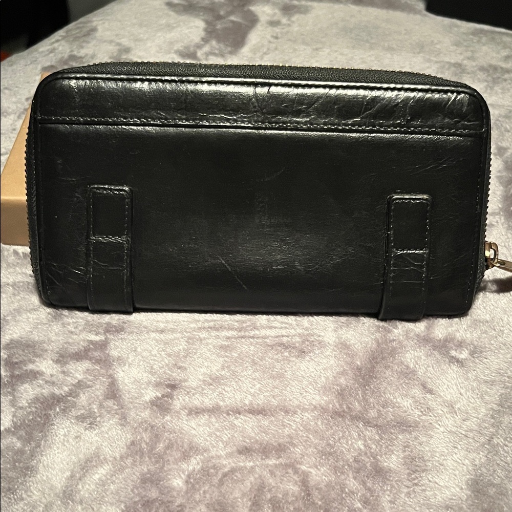 Vintage Burberry Blue Label, Black Leather Zip-Around Long Wallet - Picture 7 of 16